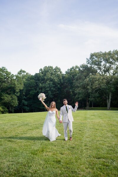 Alex Wolf North Carolina wedding and lifestyle photographer.