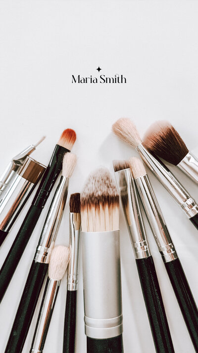 Chic logo design for a bridal makeup artist, featuring understated elegance and a focus on soft glam.