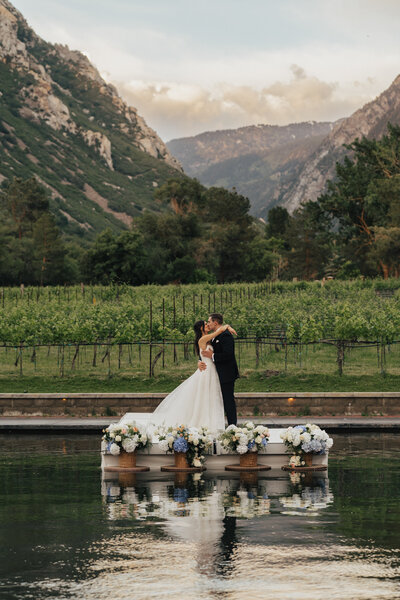 la-caille-wedding-nicoleastonphoto-1
