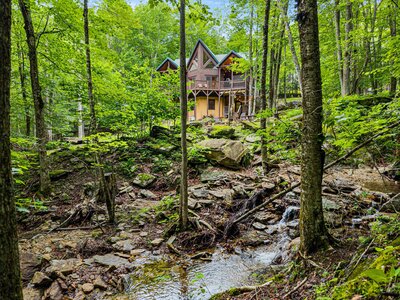 Exterior Daytime (11)