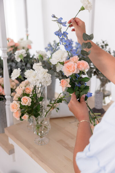 The Flower Cart | Rent Flower Cart, Chicago | Michaela Mantarian Floral ...