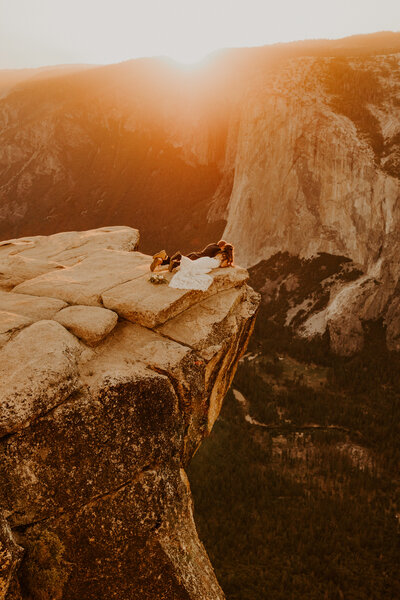 epic-hiking-elopement-in-yosemite-national-park-allison-slater-photography-102