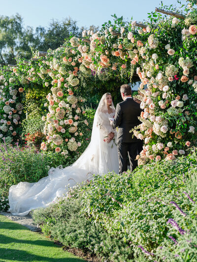 Wedding at San Ysidro Ranch with KT Merry