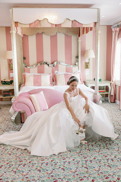 1. Bride Get Ready_SunnyLeePhoto-123
