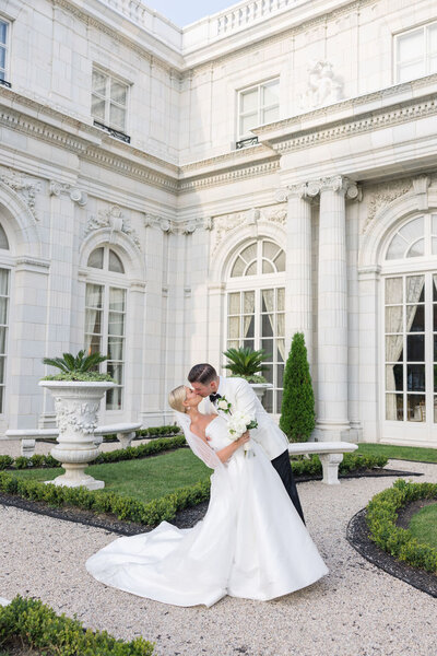Showit Portfolio Gallery Template for Wedding Photographers