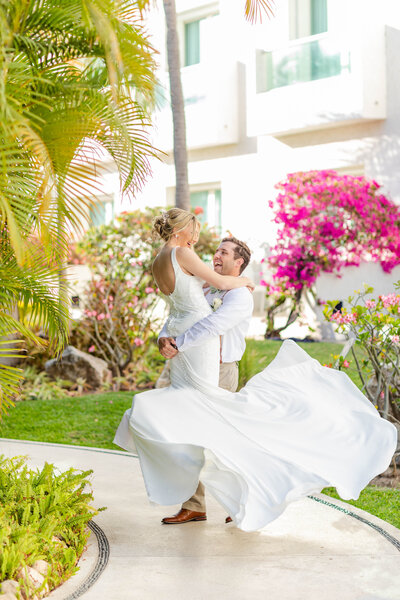 Omaha Nebraska and Sioux City Iowa Wedding Photographer and Videographer Senior Portrait Photographer Business Coaching