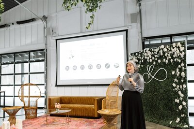 Meghan Ely speaking at Collective Vow Workshop