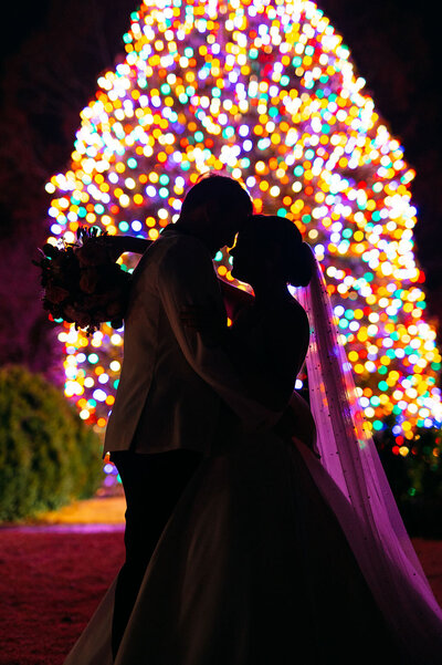 silhouette of couple at christmas wedding in cleveland tennessee