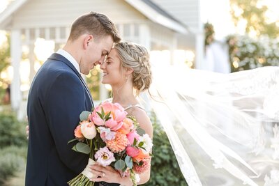 Phoenix-Wedding-Photographer-and-Videographer-Lindsay-Grove-Bride-and-Groom-DolyWed-1362