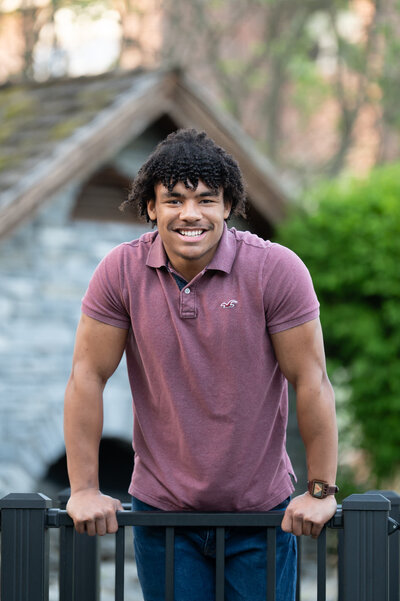 Hershey_Senior_Photos_Guy_Spring_FlowersZ6A_2047