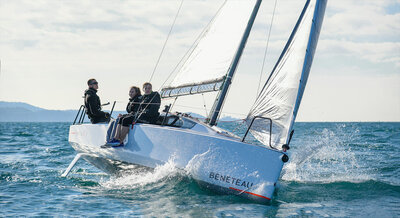 beneteau sailboats price