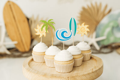 Retro vintage cake cupcake toppers with surfboard, suns and VW bus