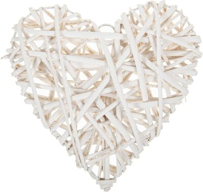 white wicker heart