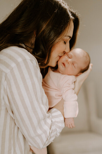 mec-june-newbornsession-18