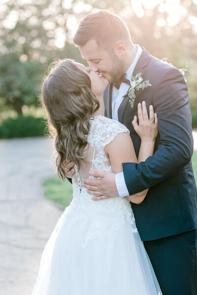 romantic wedding images on the ivy wall