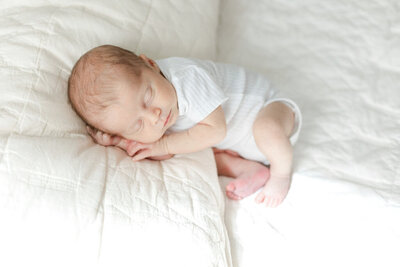 Baltimore newborn photographer-10