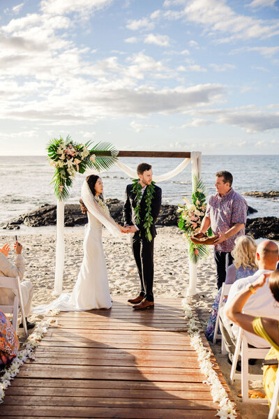 Couple in Hawaii after wedding