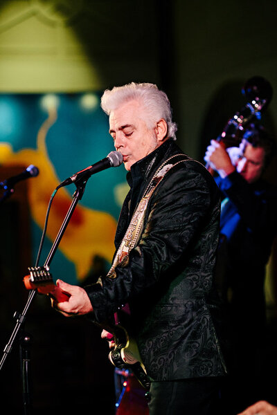 dale watson plays indeed holiday party at bob bullock museum