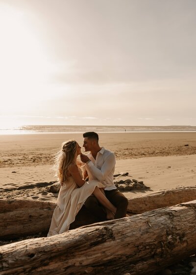 romantic calgary beach engagement photos by calgary wedding photographer danielle boulger photography