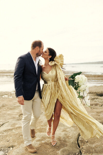 A luxurious wedding held in Kohimarama, Auckland. Captured by Eilish Burt Photography