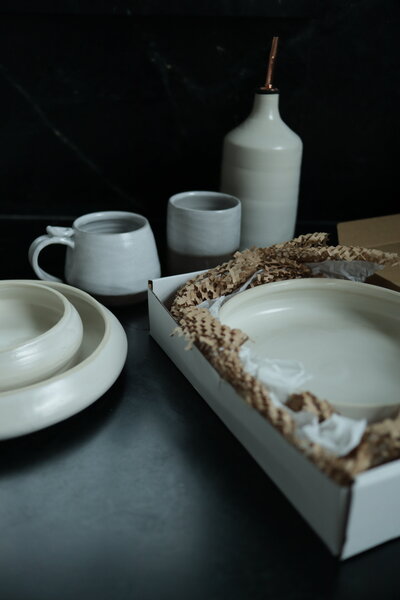 White hearth pottery