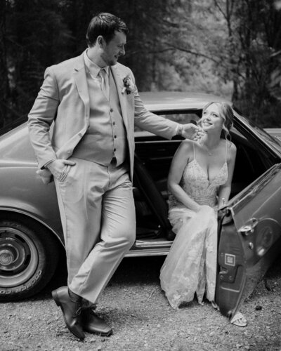 Travel wedding photographer based in Spokane, Washington. Destination wedding coverage and location celebration photography.