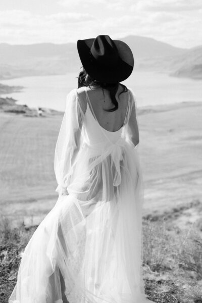 Western bridal editorial photoshoot showcasing vintage fashion.
