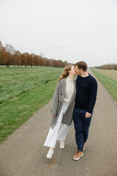 Editorial couple portraits at Blenheim Palace, Oxfordshire