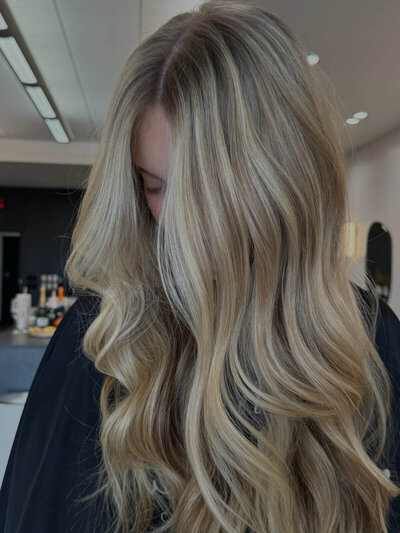 Blonde dimensional client 