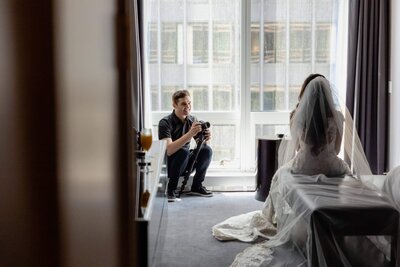 Wedding ceremony at Trump hotel Luxury wedding captured by videographer in downtown Chicago skyline

