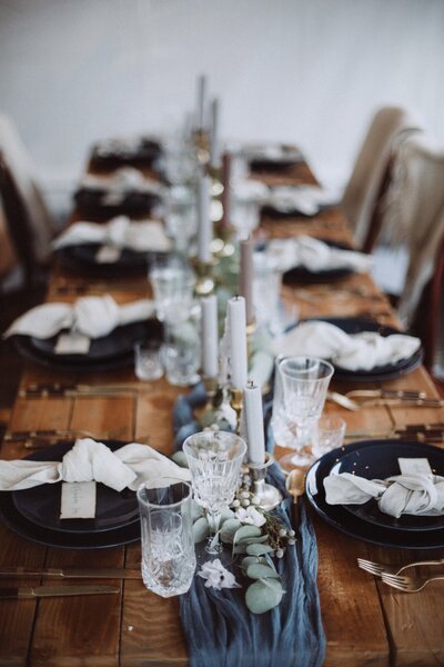 Warm and rustic wedding