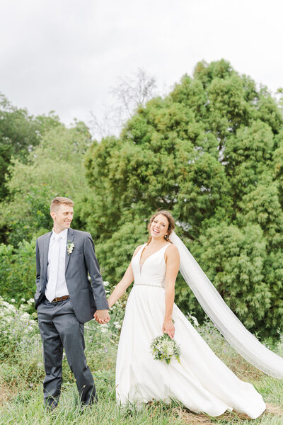 Bride and groom classic portrait