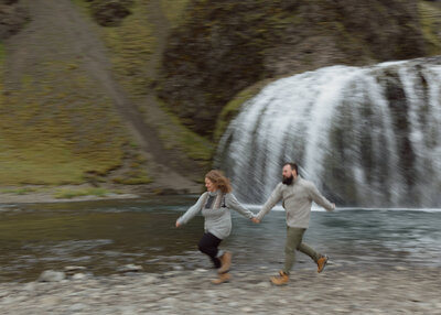 Vik Iceland Couples Photos
