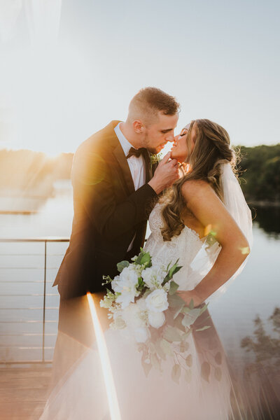 Barn at Smith Lake, Alabama Wedding Photographer