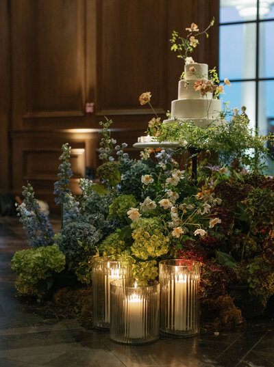 Cake Table and Arrangement | Nicole Chapman Design