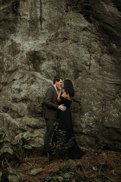 Fort Tryon Engagement Photography