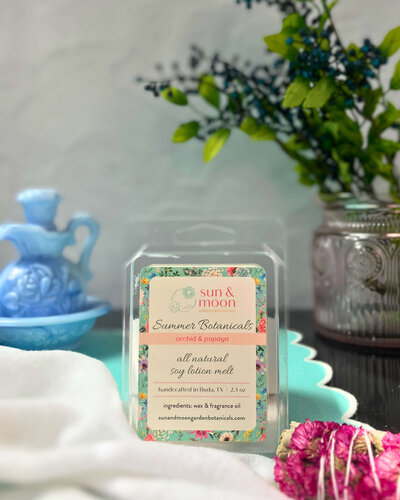 sun-and-moon-garden-botanicals-summer-orchid-papaya-wax-melts