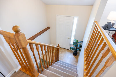 7 Kingsview foyer