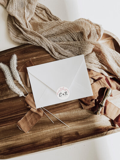 envelope listingphoto