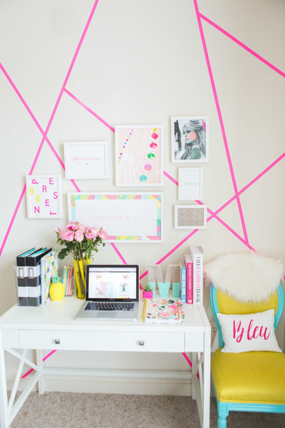 Elizabeth McCravy Showit Brand and Website Designer - Office Pro26