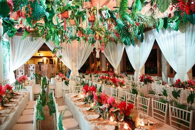 Tropical wedding in Fiji