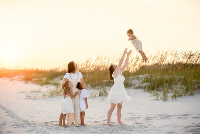 learn how to photograph your family on vacation