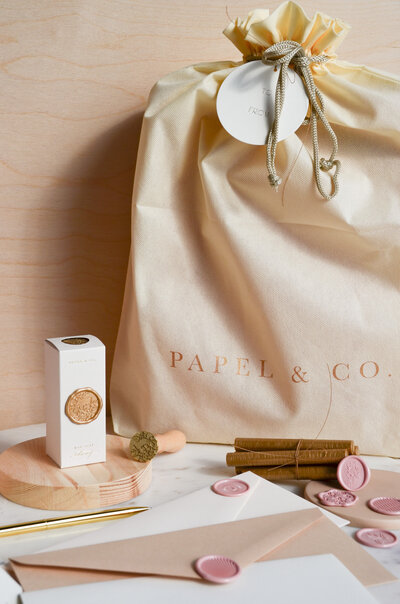 holiday-stationery-gift-box-4