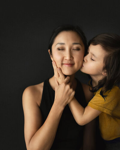 323-PORTRAIT_Graves_D_01_Best-Family-Photographer