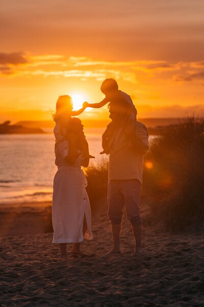 Sunset family photos in devon 