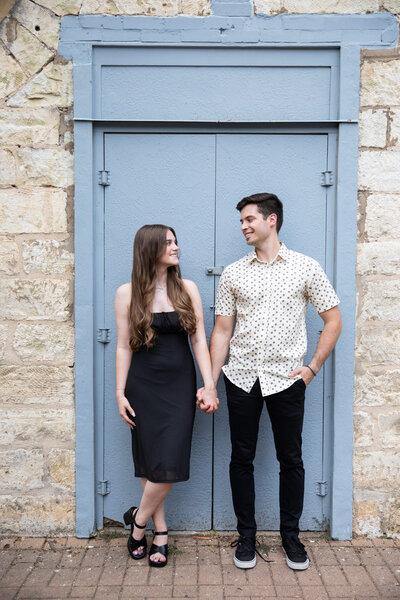 San Antonio engagement photographer specializing in capturing the most important moments of your love story.