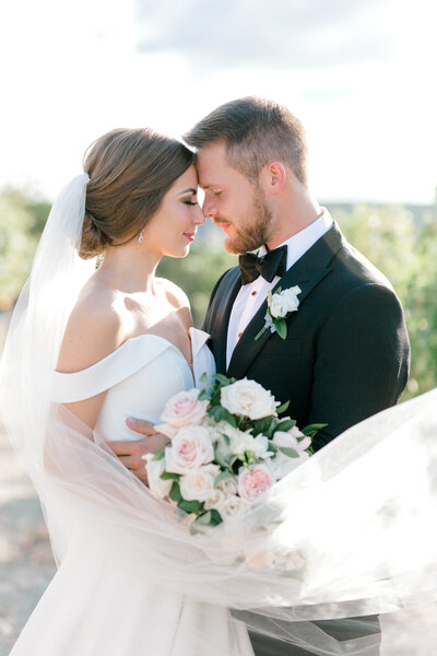 Lexi Broughton & Garrett Greer Wedding at Dove Ridge Vineyards | Sami Kathryn Photography | Dallas Wedding Photography-129