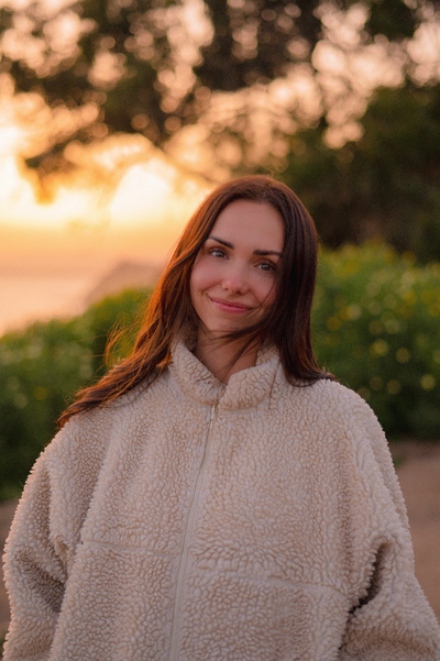 Facetune_19-08-2024-06-59-22 2