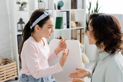 play groups in long island developmental delays in long island  developmental skills in long island  parent support in long island parent and me  in long island early intervention  tummy time in longisland   Sensory processing in long island  Sensory play in long island