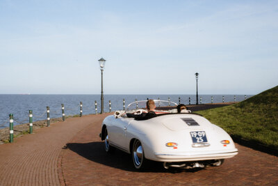 Trouw op Schiphol door, vastgelegd door trouwfotograaf Julia de Groot Fotografie